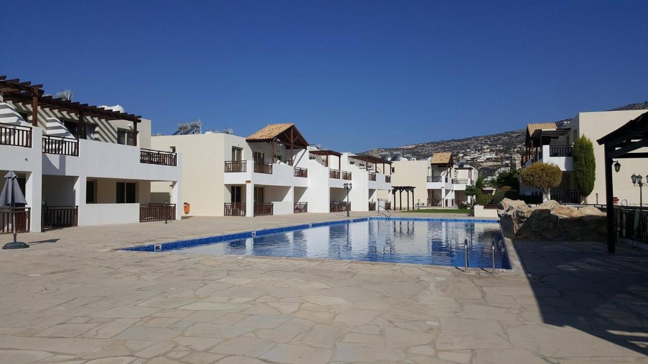 Ground Floor One Bedroom Apartment, Vanessa Complex Peyia Exterior foto