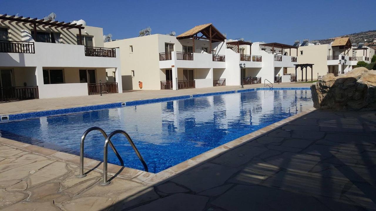 Ground Floor One Bedroom Apartment, Vanessa Complex Peyia Exterior foto