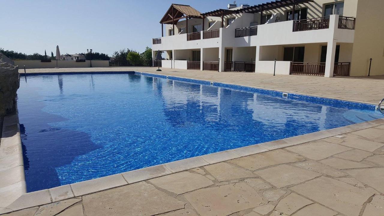 Ground Floor One Bedroom Apartment, Vanessa Complex Peyia Exterior foto
